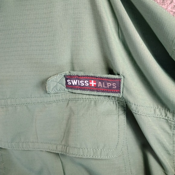 Swiss Alps Fishing Shirt Mens 2XL Green Vented Pockets Short Sleeve Lightweight - Picture 4 of 13
